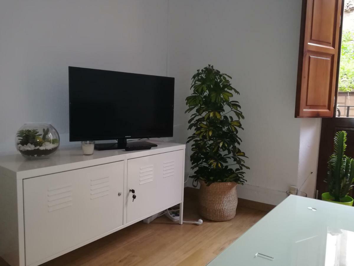 Nice Apartment In The Center Of Granada Exteriör bild